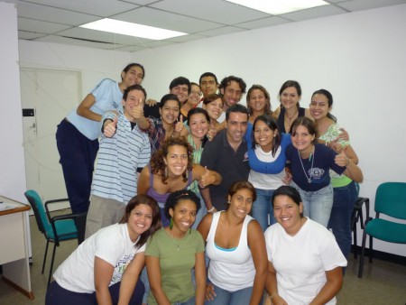 Estudiantes de Psicología 4to año Dinámicas de Grupo
